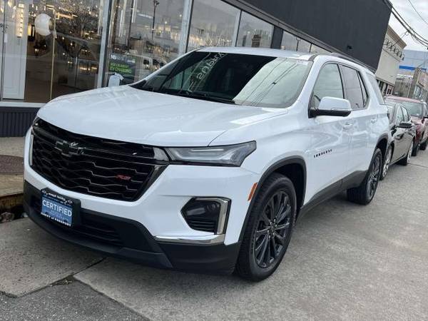 2022 Chevrolet Traverse - - $29,995 (2022 Chevrolet Traverse Freeport)63654717405443122
