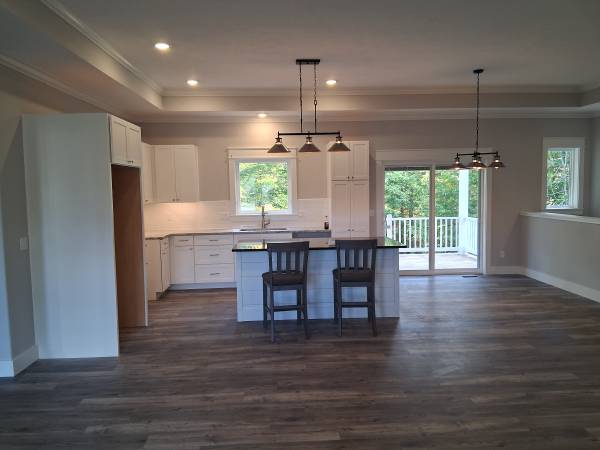 $630,000 / 4br - 2700ft2 - Brand new ranch style home - high quality craftsman style (Kingsley)64037895435523121
