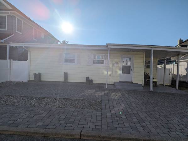$31,000 / 3br - Summer at the Jersey Shore-3 BR,A/C,W/D,walk to Beach,Bars,Restaurants (Manasquan)64053873975171120