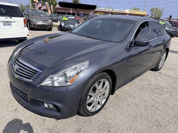 2012 Infinity G37x 1