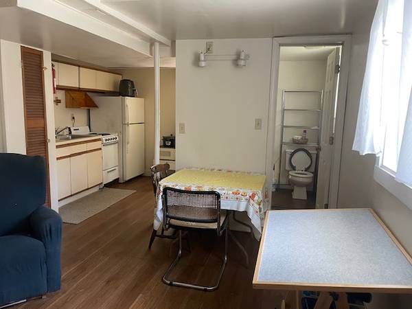 $975 / 320 pies² - Apartamento amueblado tipo estudio en finca campestre en Springfield, VT (Springfield, VT)63313508129155124