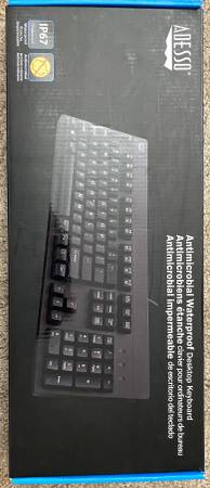 ADESSO Wired Keyboard 1