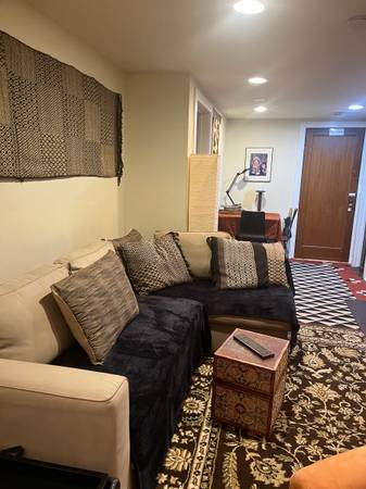 $1,800 / 1br - 600ft2 - Charming 1 Bedroom Basement Apartment (Judkins Park)63934163165826121