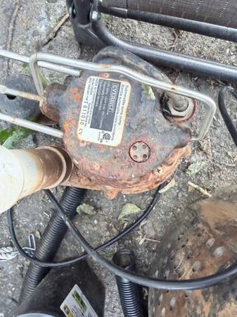 Everbilt Submersible Sump Pump 1
