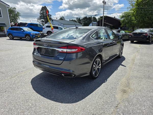 2017 Ford Fusion Titanium - $15,988 (3760 us rt 5 Derby vt 05829)63622657879553122