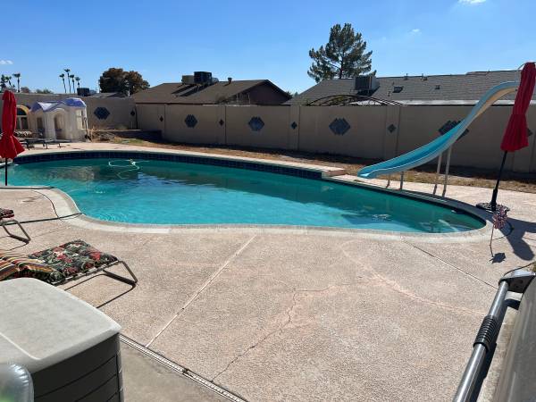 Need a roommate to share a very nice house w/ pool 1
