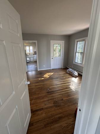 $2500.00 / 2br - 1050ft2 - Two family property located within walking distance to downtown New Mi63945360964994124