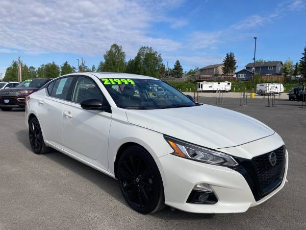 2022 Nissan Altima 2.5 SR AWD - $22,999 (Anchorage)63442813179521122