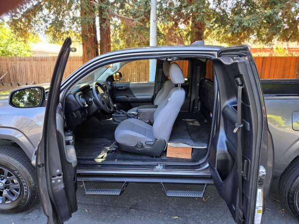 2022 Toyota Tacoma Sr 4x4 - $27,000 (Concord)63470788783233123