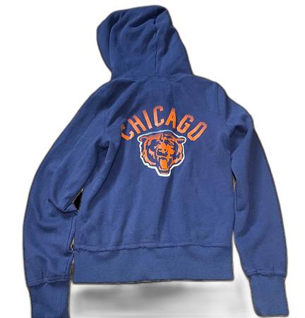 Chicago Bears Hoodie Sweatshirt - Size L - $10 1