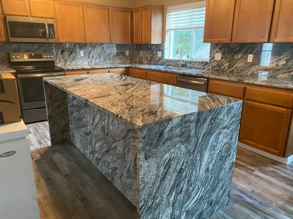Quartz/Granite Countertops - Custom Design, Fabrication & Installation 1