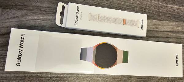 Samsung Galaxy Watch6 44mm BT Bespoke Silver 1