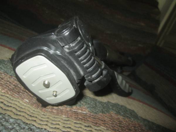 tripod - $19 (anchorage)63470287762561124