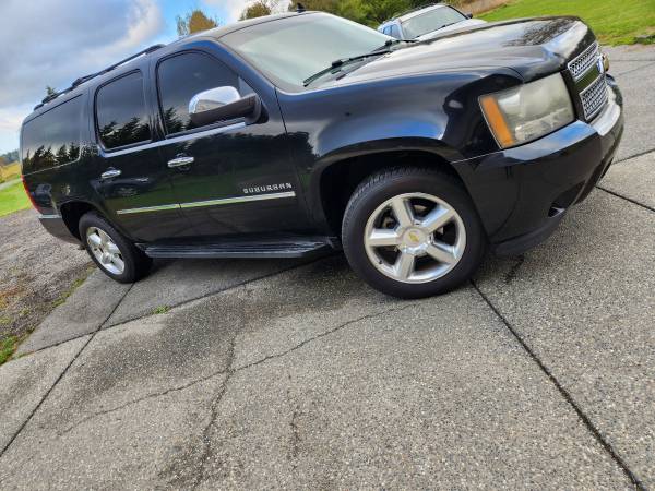 2011 1500 chevy suburban 4x4 1