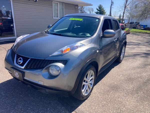 2011 NISSAN JUKE ** SL ** AWD ** LOWER MILES GREAT SHAPE ** - $7,950 (FARMINGTON)63499625335427121