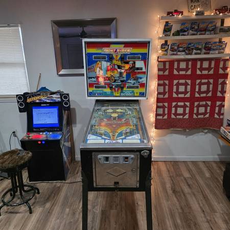 1977 Bally Night Rider pinball machine 1