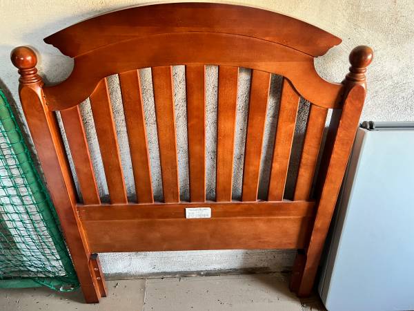 Twin Solid Wood Headboard 1
