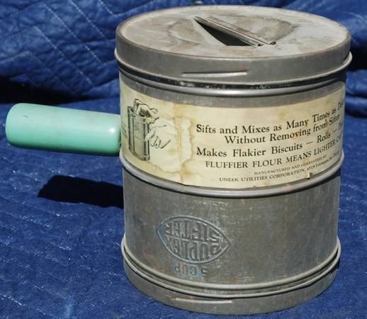 1940's Duplex Sifter For Better Baking 1