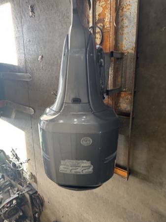 2003 Yamaha 225 hp F225 de 4 tiempos, motor fueraborda de 30", 6 cilindros, funciona bien - $6,000 (Seabrook)63437900334977123