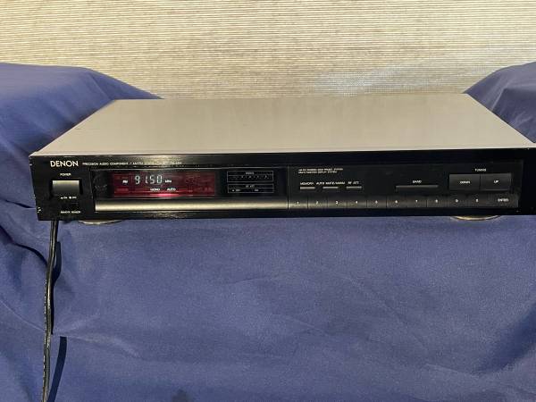 Denon Tuner 1
