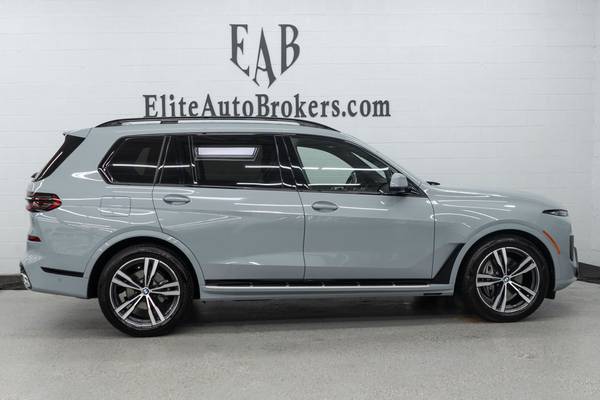 2025 *BMW* *X7* *xDrive40i Sports Activity Vehicle* - $78,500 (Elite Auto Brokers)63440013416451124