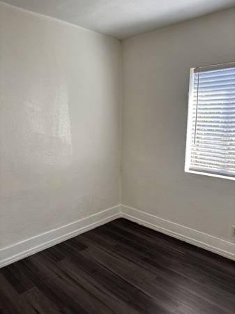 $1,795 / 2br - in East San Diego, 2 bed, 1 bath, AFFORDABLE (East San Diego)63775610420097120
