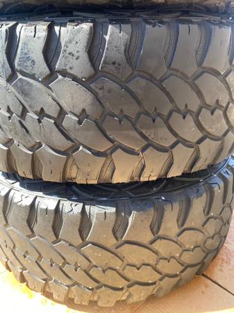 17x9 Pro Comp 5x5 Jeep Pattern Wheels -6 offset - $44063471456974465123