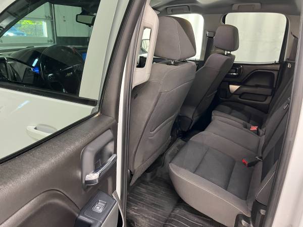 2018 Chevrolet Silverado 1500 LT - Photo 9