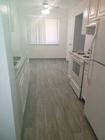 Reduced Rent on Select 2x1 Apartment Homes 🏡 1