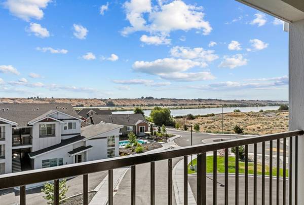 $1,600 / 1br - 694ft2 - Tour today, Garage parking, Pool, Excellent highway access (230 Battelle Blvd.)63662942708353124