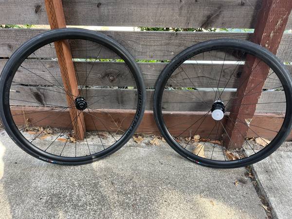 パーツ BONTRAGER paradigm sl Bontrager Paradigm SL Rear Wheel | 12x142 mm | Centerlock