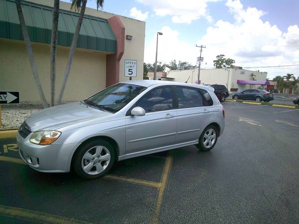2009 KIA SPECTRA  5 - $1,975 (POMPONO)63470424942849121