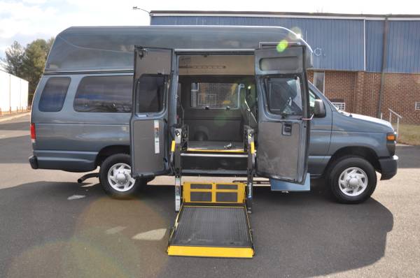 2014 Ford E350 Wheelchair Van 59K SERVICED SIDE RAMP WARRANTY SOLID 1
