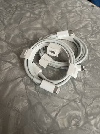 Apple USB-C to Lightning Cables (2) 1