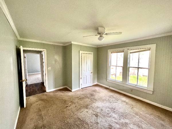 $725.00 / 2br - 800ft2 - Cozy 2 Bed 1 Bath Home in Crowley, LA - Available 09/01 - $725/mo63857516060545124