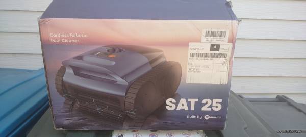 Robotic Pool Cleaner 1