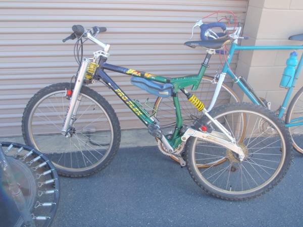 Mountain Bike, Bicycle, Full Suspension, Hydraulic Brakes, A True Gem! 1