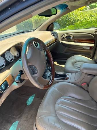 2001 Chrysler LHS no funciona, solo 60 mil millas originales - $900 (campbell)63469607791235124