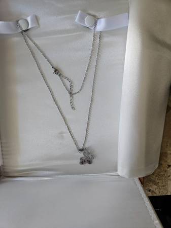 Woman's Jared Necklace 1