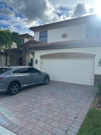 $4,800 / 4br - 2548ft2 - 📱 4/3 DORAL:  A Lifetime Opportunity  Beautiful House For Rent Experience (Doral)64049277418497120