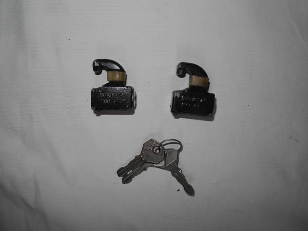 Vespa Cowel Locks 1