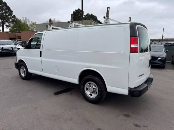 2014 Chevrolet Express 2500 Cargo Chevy Van 3D Van - $8,900 (King Auto)63612247684611123