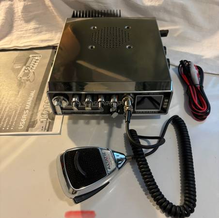 CHROME EDITION CONNEX 3300HP CB RADIO NEW - $400 (Heber Springs AR)63471309547649123