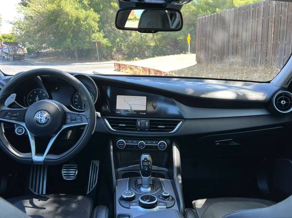 2017 Alfa Romeo Giulia Ti Sport Q4 AWD Clean Title - $13,900 (concord / pleasant hill / martinez)63470789720961121