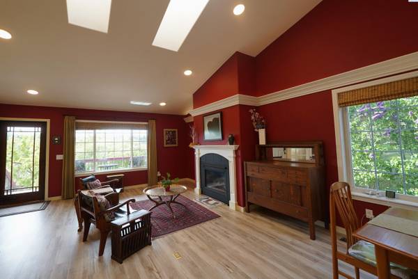$1,861 / 2br - 1349ft2 - A lovely custom designed home with everything you need on one level. (Pullman)63689257253507120