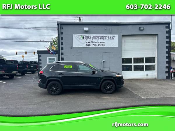 2016 Jeep Cherokee Latitude 4WD - $14,944 (Plaistow, NH)63654721960577120
