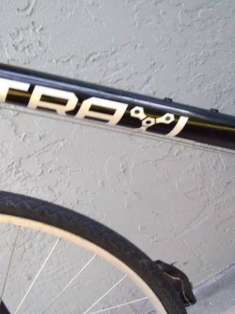 Abandoned 3-Speed Bicycle for DIY Enthusiast (Marion Oaks)64668315709827124