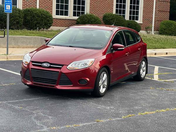 2014 Ford Focus SE  5 SPEED MANUAL - $5,95063620068097409127