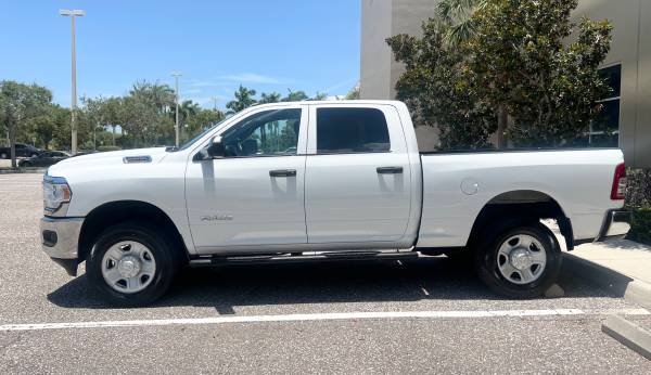 2022 RAM 2500 4X4 4D - Photo 4