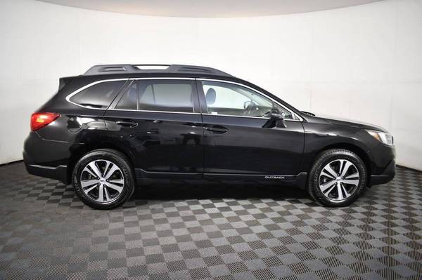 2019 Subaru Outback 3.6R Limited AWD 4dr Crossover - $23,999 (+ Silver Star Auto)63654706912641124